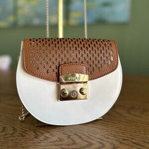 NEW！Furla My Play Interchangeable Metropolis Leather Flap -Perforated Cognac